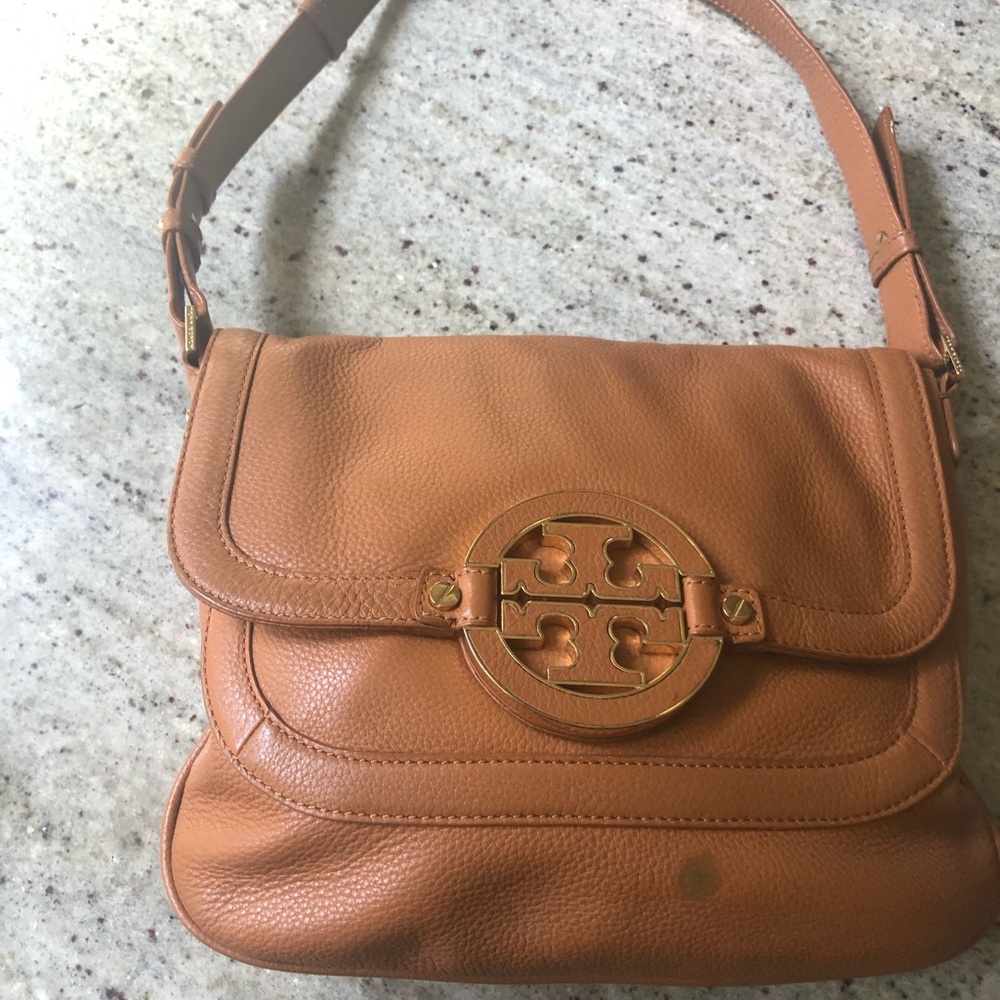 Authentic Tory Burch Amanda Hobo